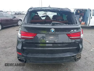 2015 BMW X5 xDrive50i z VIN 5UXKR6C56F0J78575, wystawiony jako IAAI lot #41933018 z przebiegiem Nie podano mil oraz . Historia ofert i sprzedaży dostępna na DreamBid. Obrazek 20.