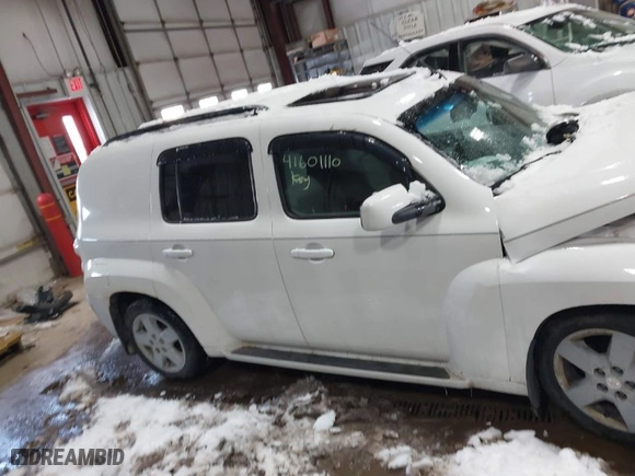 2010 Chevrolet HHR LT w/1LT with VIN 3GNBABDB5AS569165, listed as a IAAI auction lot 41601110 with NaN miles. Bid and sale history available at carsss.com. Image 13.