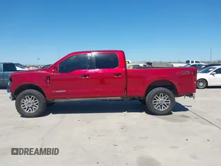 2018 Ford Super Duty F-250 SRW XL with VIN 1FT7W2BT1JEC55762, listed as a IAAI auction lot 41744932 with 243,696 mi miles. Bid and sale history available at carsss.com. Image 14.