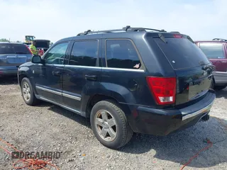 2006 Jeep Grand Cherokee Limited with VIN 1J4HR58296C114768, listed as a IAAI auction lot 42080086 with 193,446 mi miles. Bid and sale history available at carsss.com. Image 3.