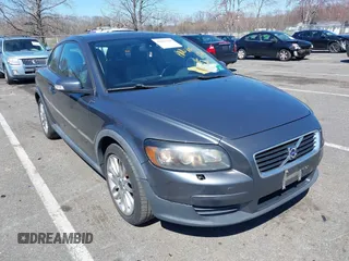 2008 Volvo C30 Version 1.0 with VIN YV1MK672382052111, listed as a IAAI auction lot 41887506 with 170,505 mi miles and . Bid and sale history available at DreamBid. Image 1.