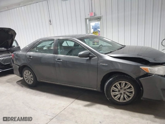 2013 Toyota Camry Hybrid LE with VIN 4T1BD1FK7DU078765, listed as a IAAI auction lot 41523466 with 146,628 mi miles. Bid and sale history available at carsss.com. Image 13.