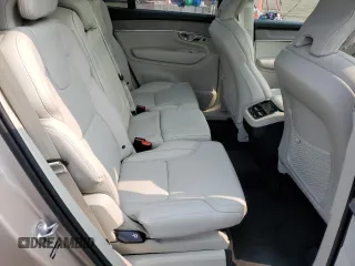 2025 Volvo XC90 с VIN YV4062PG2S1370809, выставлен на аукционе Copart как лот 59596035 с пробегом 2 825 миль миль и Списание • Salvage title. История ставок и продаж доступна на DreamBid. Изображение 11.