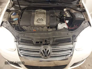 2005 Volkswagen Jetta 2.5L with VIN 3VWSF71K55M627164, listed as a IAAI auction lot 41472265 with 233,937 mi miles and . Bid and sale history available at DreamBid. Image 10.