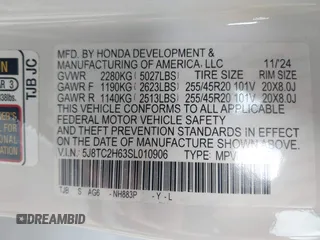 2025 Acura RDX w/A-Spec Pkg with VIN 5J8TC2H63SL010906, listed as a IAAI auction lot 41998918 with 3,061 mi miles. Bid and sale history available at carsss.com. Image 9.