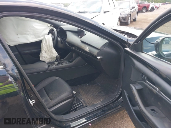 2021 Mazda 3 Select с VIN JM1BPAKL8M1313265, выставлен на аукционе IAAI как лот 39937954 с пробегом 77 446 миль миль и . История ставок и продаж доступна на DreamBid. Изображение 5.