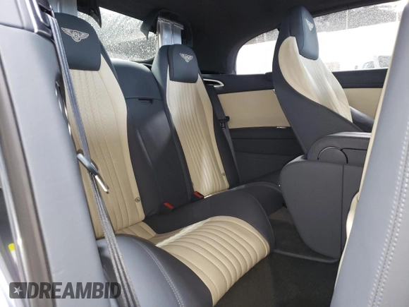 2016 Bentley Continental GT V8 z VIN SCBGT3ZA8GC051549, wystawiony jako Copart lot #50990475 z przebiegiem 15 306 mil mil oraz Szkody całkowita. Historia ofert i sprzedaży dostępna na DreamBid. Obrazek 10.