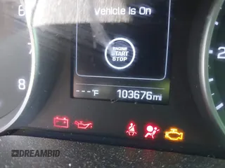 2017 Hyundai Elantra SE z VIN 5NPD84LFXHH209973, wystawiony jako IAAI lot #42124541 z przebiegiem 103 676 mil mil oraz . Historia ofert i sprzedaży dostępna na DreamBid. Obrazek 15.