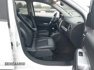 2016 Jeep Compass Latitude с VIN 1C4NJDEB9GD758958, выставлен на аукционе IAAI как лот 40445187 с пробегом 138 502 миль миль и . История ставок и продаж доступна на DreamBid. Изображение 5.