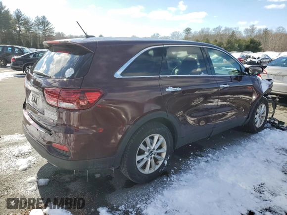 2019 Kia Sorento LX with VIN 5XYPGDA34KG545884, listed as a Copart auction lot 44415245 with 200,866 mi miles and Salvage Title. Bid and sale history available at carsss.com. Image 3.