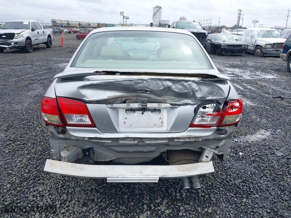 2002 Infiniti I35 Luxury with VIN JNKDA31A22T005398, listed as a IAAI auction lot 41818757 with 165,228 mi miles. Bid and sale history available at carsss.com. Image 16.