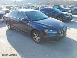 2013 Volkswagen Passat SE with VIN 1VWBP7A3XDC106575, listed as a IAAI auction lot 41856366 with 216,897 mi miles. Bid and sale history available at carsss.com. Image 1.