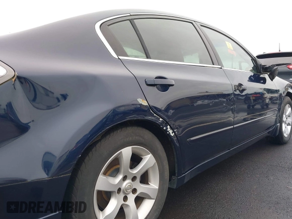 2007 Nissan Altima 2.5 with VIN 1N4AL21E77N414753, listed as a IAAI auction lot 41154515 with 182,798 mi miles. Bid and sale history available at carsss.com. Image 12.