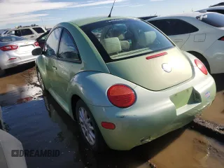 2005 Volkswagen New Beetle Coupe GLS with VIN 3VWCK31C05M417265, listed as a Copart auction lot 78313334 with 143,845 mi miles and Non Repairable. Bid and sale history available at carsss.com. Image 2.
