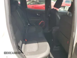 2016 Jeep Renegade Trailhawk z VIN ZACCJBCT9GPC89105, wystawiony jako Copart lot #62579715 z przebiegiem 136 167 mil mil oraz Szkoda całkowita • Salvage title. Historia ofert i sprzedaży dostępna na DreamBid. Obrazek 11.