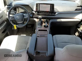 2021 Toyota Sienna LE с VIN 5TDKRKECXMS056186, выставлен на аукционе Copart как лот 57357395 с пробегом 30 580 миль миль и Списание • Salvage title. История ставок и продаж доступна на DreamBid. Изображение 8.