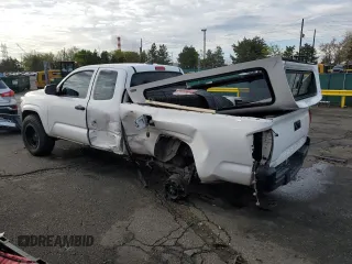 2017 Toyota Tacoma SR z VIN 5TFRX5GN8HX087229, wystawiony jako Copart lot #54735825 z przebiegiem 153 785 mil mil oraz Szkoda całkowita • Salvage title. Historia ofert i sprzedaży dostępna na DreamBid. Obrazek 2.