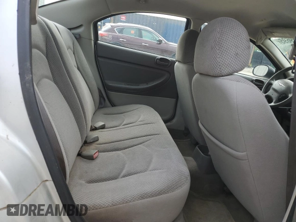 2005 Chrysler Sebring z VIN 1C3EL46X15N592581, wystawiony jako Copart lot #60159695 z przebiegiem 226 573 mil mil oraz Nie do naprawy • Non repairable. Historia ofert i sprzedaży dostępna na DreamBid. Obrazek 10.