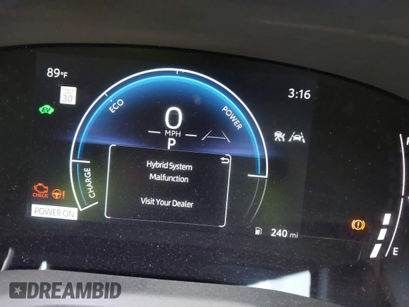 2025 Toyota Camry LE with VIN 4T1DAACK5SU522373, listed as a IAAI auction lot 42094179 with 6,264 mi miles and . Bid and sale history available at DreamBid. Image 7.