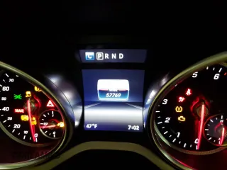 2017 Mercedes-Benz SLC 300 z VIN WDDPK3JA3HF140463, wystawiony jako Copart lot #86628104 z przebiegiem 57 769 mil mil oraz Szkoda całkowita • Salvage title. Historia ofert i sprzedaży dostępna na DreamBid. Obrazek 9.