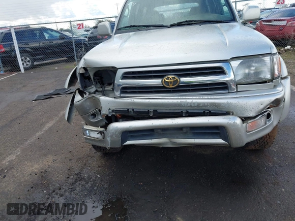 2000 Toyota 4Runner Limited with VIN JT3GN87R8Y0153390, listed as a IAAI auction lot 41795300 with 358,760 mi miles and . Bid and sale history available at DreamBid. Image 6.
