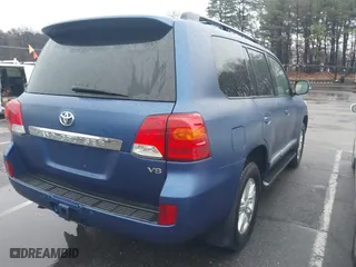 2015 Toyota Land Cruiser with VIN JTMHY7AJXF4032502, listed as a IAAI auction lot 41821254 with 116,722 mi miles. Bid and sale history available at carsss.com. Image 4.