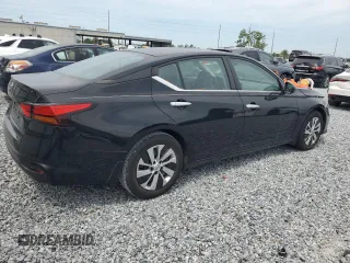 2022 Nissan Altima 2.5 S with VIN 1N4BL4BV4NN320714, listed as a Copart auction lot 50510335 with 0 mi miles and Salvage Title. Bid and sale history available at carsss.com. Image 3.