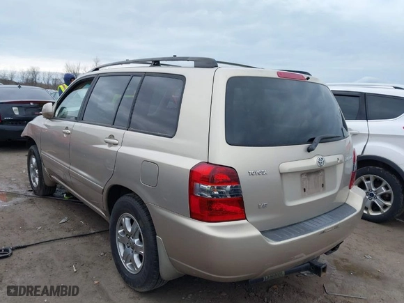2006 Toyota Highlander w/3rd Row with VIN JTEDP21A160111886, listed as a IAAI auction lot 41832621 with 285,899 mi miles. Bid and sale history available at carsss.com. Image 3.