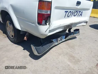 1993 Toyota Pickup DLX with VIN JT4RN93P4P5086920, listed as a IAAI auction lot 42033875 with 329,248 mi miles and . Bid and sale history available at DreamBid. Image 13.