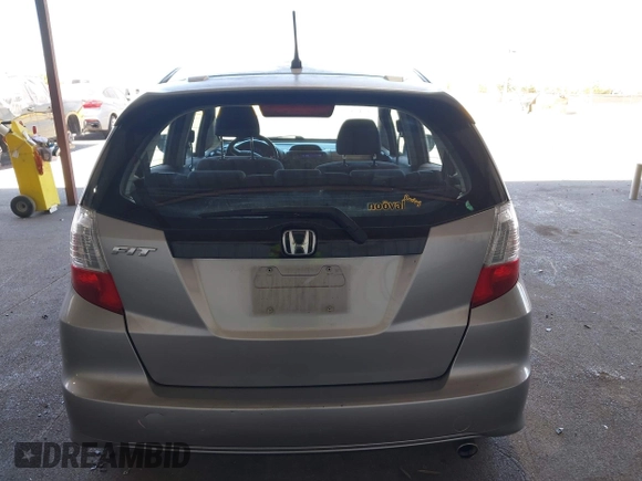 2010 Honda Fit Sport with VIN JHMGE8H4XAC021913, listed as a IAAI auction lot 42607154 with 193,529 mi miles and . Bid and sale history available at DreamBid. Image 16.