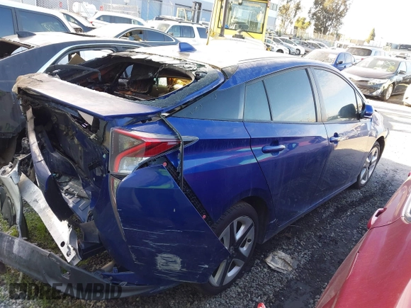 2016 Toyota Prius Four with VIN JTDKARFU6G3521298, listed as a IAAI auction lot 41113965 with 1 mi miles. Bid and sale history available at carsss.com. Image 4.