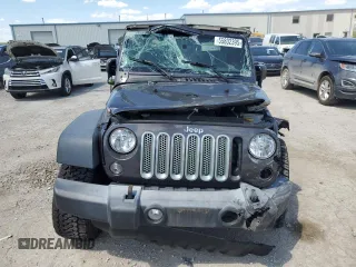 2017 Jeep Wrangler Unlimited Sport with VIN 1C4BJWDG5HL506501, listed as a Copart auction lot 55802395 with 96,756 mi miles and Salvage title. Bid and sale history available at DreamBid. Image 5.
