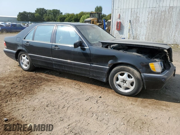 1999 Mercedes-Benz S-Class with VIN WDBGA51G0XA421692, listed as a Copart auction lot 70390134 with 168,234 mi miles and Clean Title. Bid and sale history available at carsss.com. Image 4.