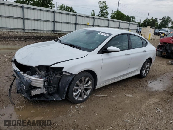 2015 Chrysler 200 S with VIN 1C3CCCBB2FN566004, listed as a Copart auction lot 61148745 with 120,397 mi miles and Clean title. Bid and sale history available at DreamBid. Image 1.