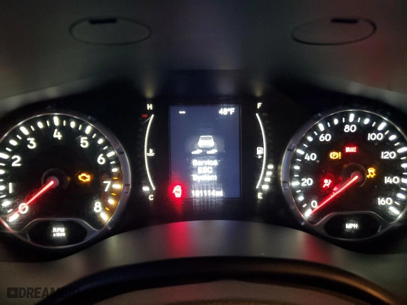 2015 Jeep Renegade Sport with VIN ZACCJBAH7FPC33872, listed as a Copart auction lot 81967644 with 161,114 mi miles and Clean Title. Bid and sale history available at carsss.com. Image 9.