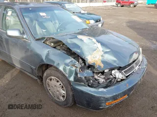 1997 Honda Accord Value with VIN 1HGCD5686VA189722, listed as a IAAI auction lot 41494380 with 205,514 mi miles and . Bid and sale history available at carsss.com. Image 6.