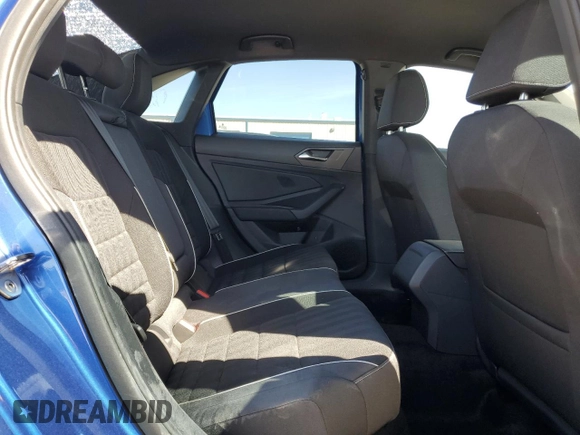 2024 Volkswagen Jetta Sport with VIN 3VWBM7BU2RM008260, listed as a Copart auction lot 49097225 with 4,820 mi miles and Clean title. Bid and sale history available at DreamBid. Image 10.