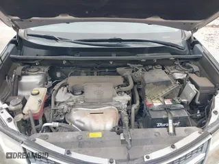 2014 Toyota RAV4 XLE with VIN 2T3WFREV8EW121783, listed as a IAAI auction lot 41281729 with 150,079 mi miles. Bid and sale history available at carsss.com. Image 10.