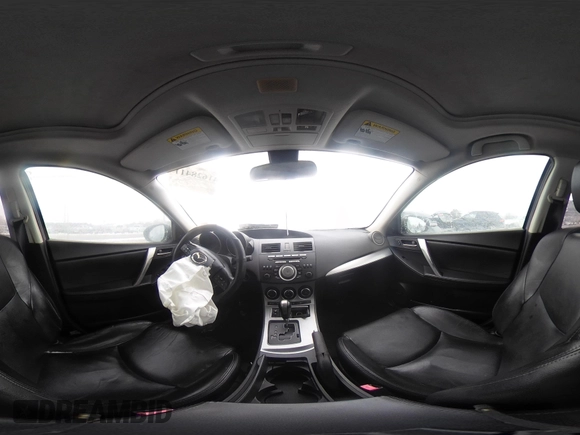 2011 Mazda 3 S Grand Touring z VIN JM1BL1M67B1417049, wystawiony jako IAAI lot #41628411 z przebiegiem 178 790 mil mil oraz . Historia ofert i sprzedaży dostępna na DreamBid. Obrazek 19.