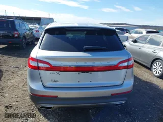 2016 Lincoln MKX Premiere with VIN 2LMTJ6JR4GBL62187, listed as a IAAI auction lot 41601593 with 94,566 mi miles. Bid and sale history available at carsss.com. Image 16.