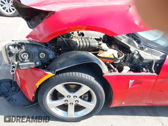 2008 Pontiac Solstice z VIN 1G2MB35B58Y102189, wystawiony jako IAAI lot #42146408 z przebiegiem Nie podano mil oraz . Historia ofert i sprzedaży dostępna na DreamBid. Obrazek 6.