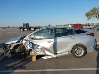 2021 Toyota Prius LE with VIN JTDKAMFP1M3196066, listed as a IAAI auction lot 41752179 with 90,200 mi miles and . Bid and sale history available at DreamBid. Image 15.