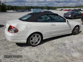 2008 Mercedes-Benz CLK 550 with VIN WDBTK72F78T089317, listed as a Copart auction lot 73295334 with 171,768 mi miles and Salvage Title. Bid and sale history available at DreamBid. Image 3.
