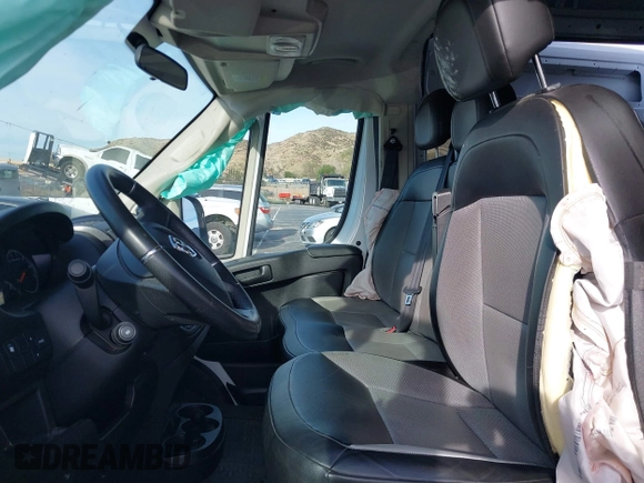 2021 Ram ProMaster Cargo with VIN 3C6LRVBG6ME513686, listed as a IAAI auction lot 41675654 with 76,989 mi miles. Bid and sale history available at carsss.com. Image 5.