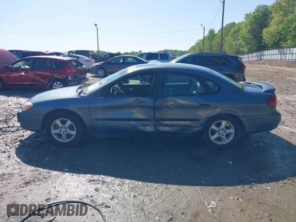 2000 Ford Taurus SES with VIN 1FAFP55U5YA240848, listed as a IAAI auction lot 41981516 with 147,711 mi miles and . Bid and sale history available at DreamBid. Image 14.