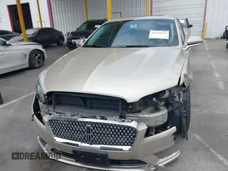 2017 Lincoln MKZ Hybrid Reserve с VIN 3LN6L5MU3HR609831, выставлен на аукционе IAAI как лот 42118573 с пробегом 64 246 миль миль и . История ставок и продаж доступна на DreamBid. Изображение 12.