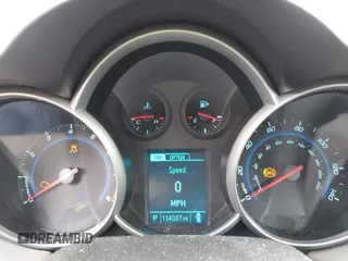 2014 Chevrolet Cruze LS z VIN 1G1PA5SG0E7171051, wystawiony jako IAAI lot #41898051 z przebiegiem 114 087 mil mil oraz . Historia ofert i sprzedaży dostępna na DreamBid. Obrazek 7.