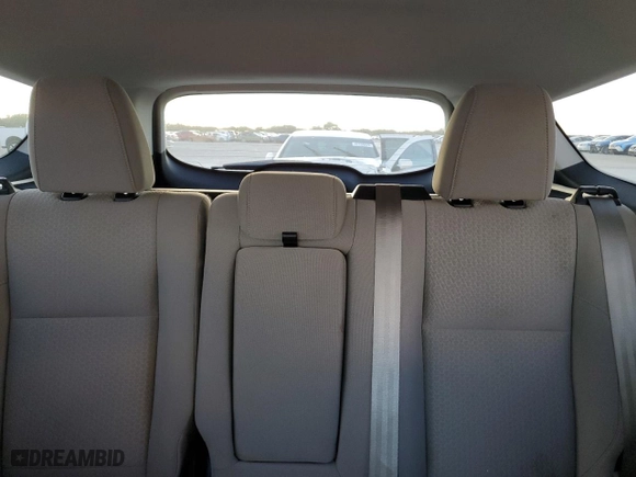 2018 Ford Escape SE with VIN 1FMCU0GD1JUB85143, listed as a Copart auction lot 47042535 with 0 mi miles and Salvage Title. Bid and sale history available at carsss.com. Image 10.