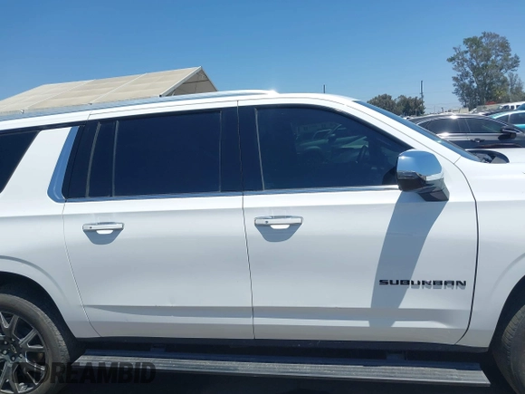 2023 Chevrolet Suburban Premier with VIN 1GNSKFKD6PR294748, listed as a IAAI auction lot 42402000 with 44,783 mi miles and . Bid and sale history available at DreamBid. Image 13.