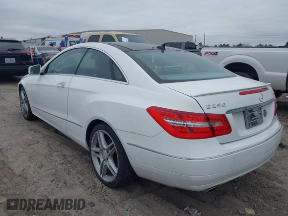 2013 Mercedes-Benz E-Class E 350 with VIN WDDKJ8JB8DF214490, listed as a IAAI auction lot 41500949 with 156,566 mi miles. Bid and sale history available at carsss.com. Image 3.
